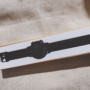 Realme watch S